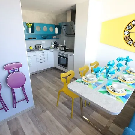 Zadractive - Perfect View But No Elevator *