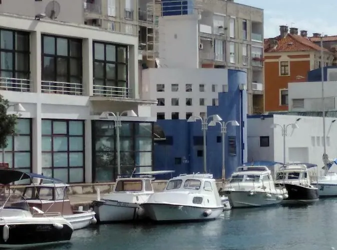 Zadractive - Perfect View But No Elevator 아파트