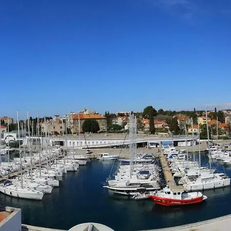 Zadractive - Perfect View But No Elevator Appartement *