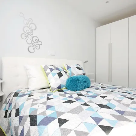 Zadractive - Perfect View But No Elevator